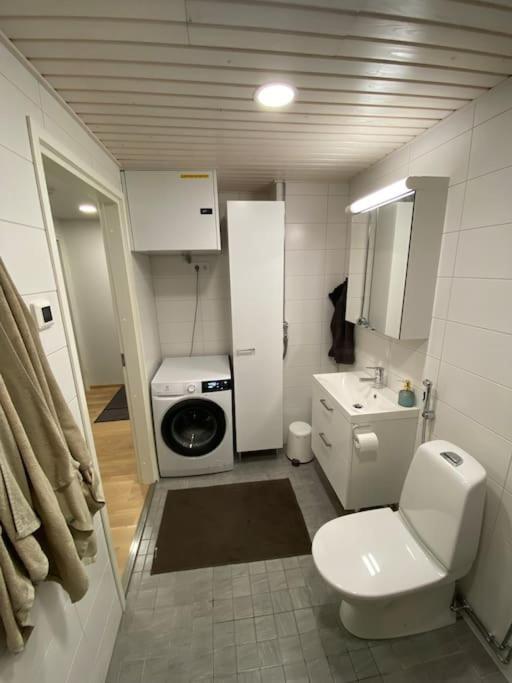 Modern Two Bedroom Apartment Near Helsinki Airport Vanda Eksteriør bilde
